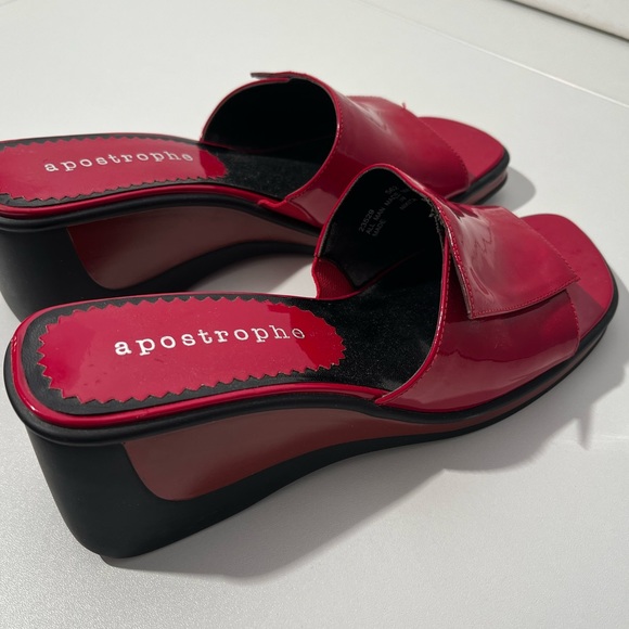 2/40$ 🛍 Red Wedge Sandals - Picture 2 of 4